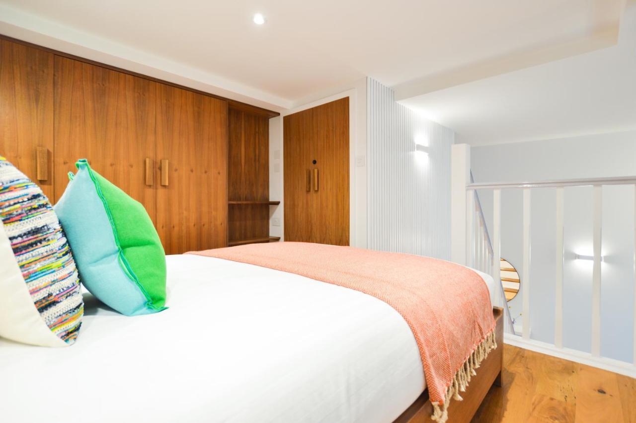 Spacious West Hampstead Apartment With Mezzanine Bedroom By Concept Apartments London Exterior foto